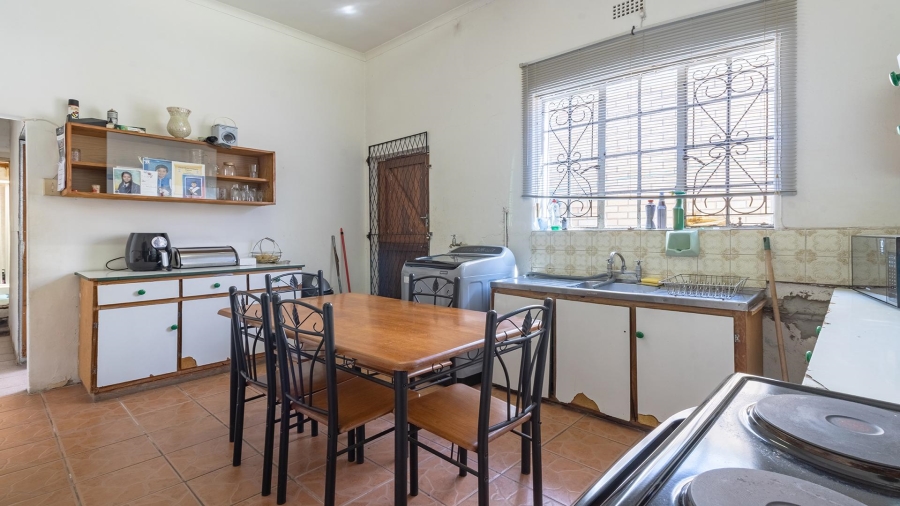 4 Bedroom Property for Sale in Salt River Western Cape